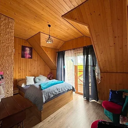 Caloroczne Katrina Lodge